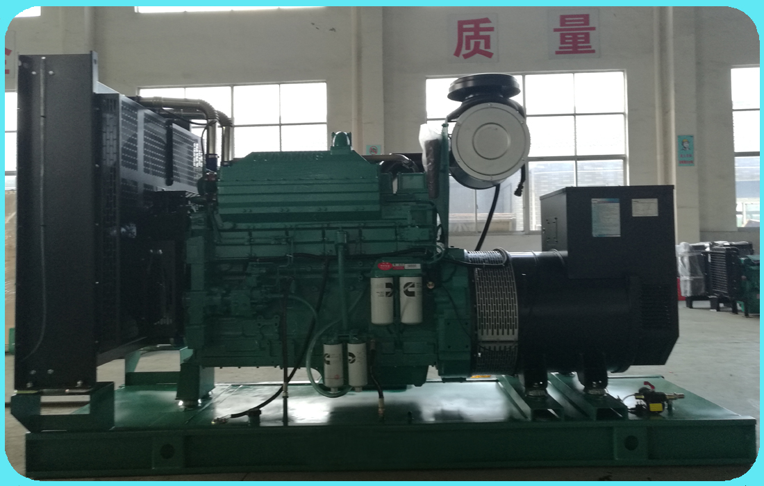 重慶康明斯系列主用功率400KW成功發(fā)貨，送往客戶指定的地點(diǎn)